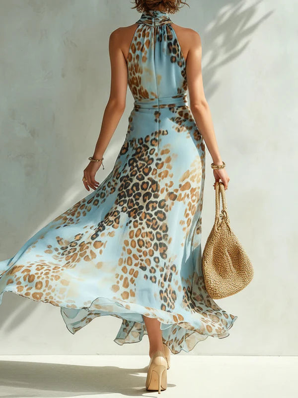 Vestido largo de lujo con estampado animal