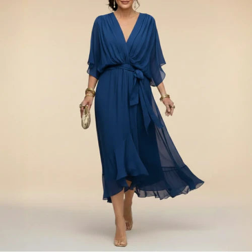 Vestido con escote en V.