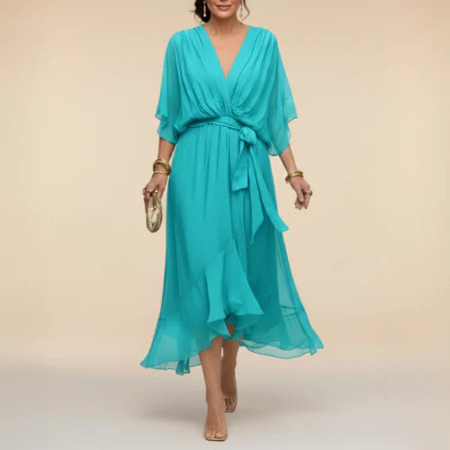 Vestido con escote en V.